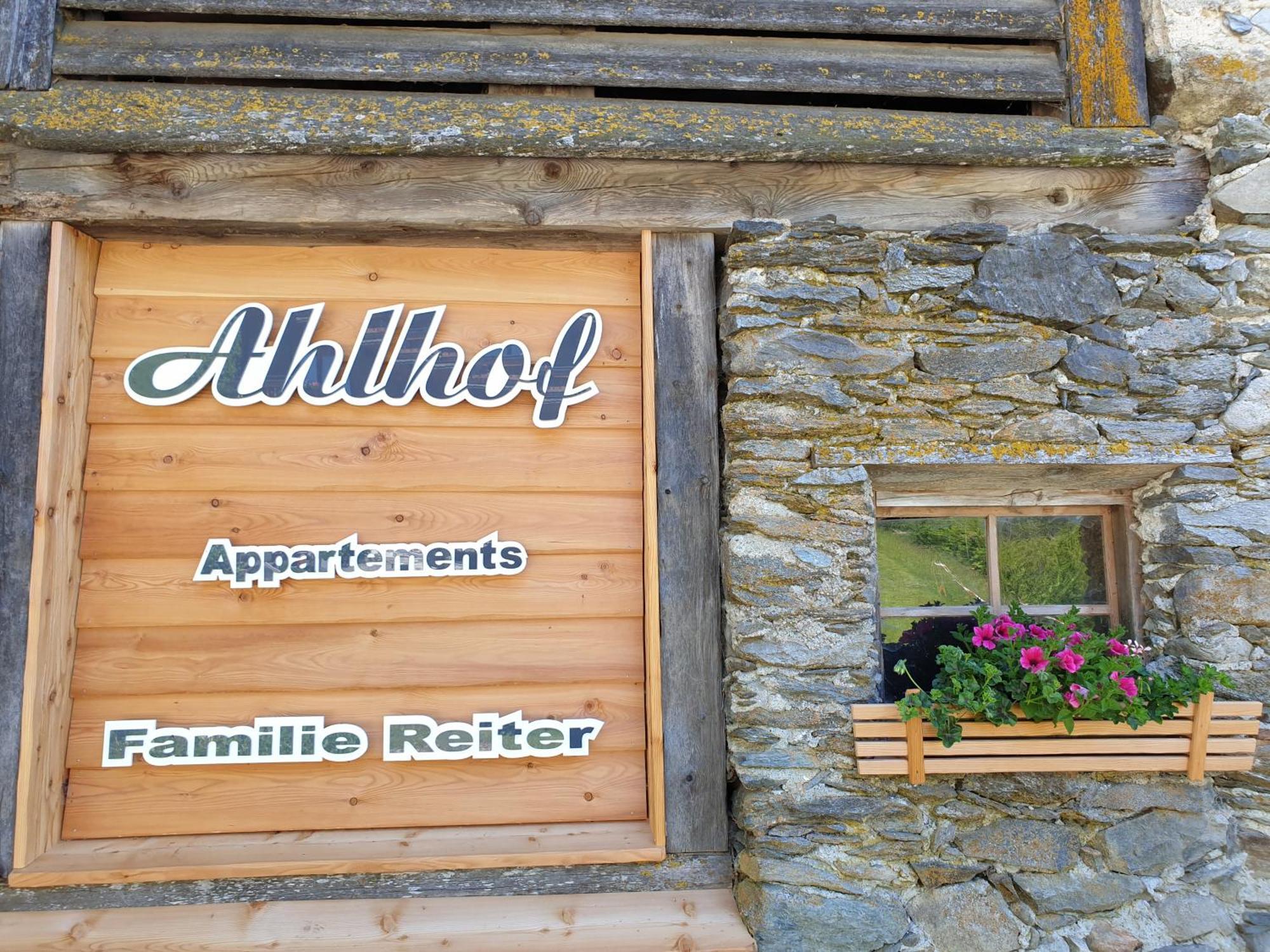 Ahlhof Farma *